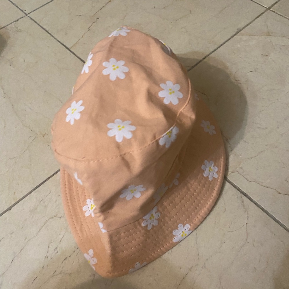 Bucket Hat Collection - Picture 5 of 7